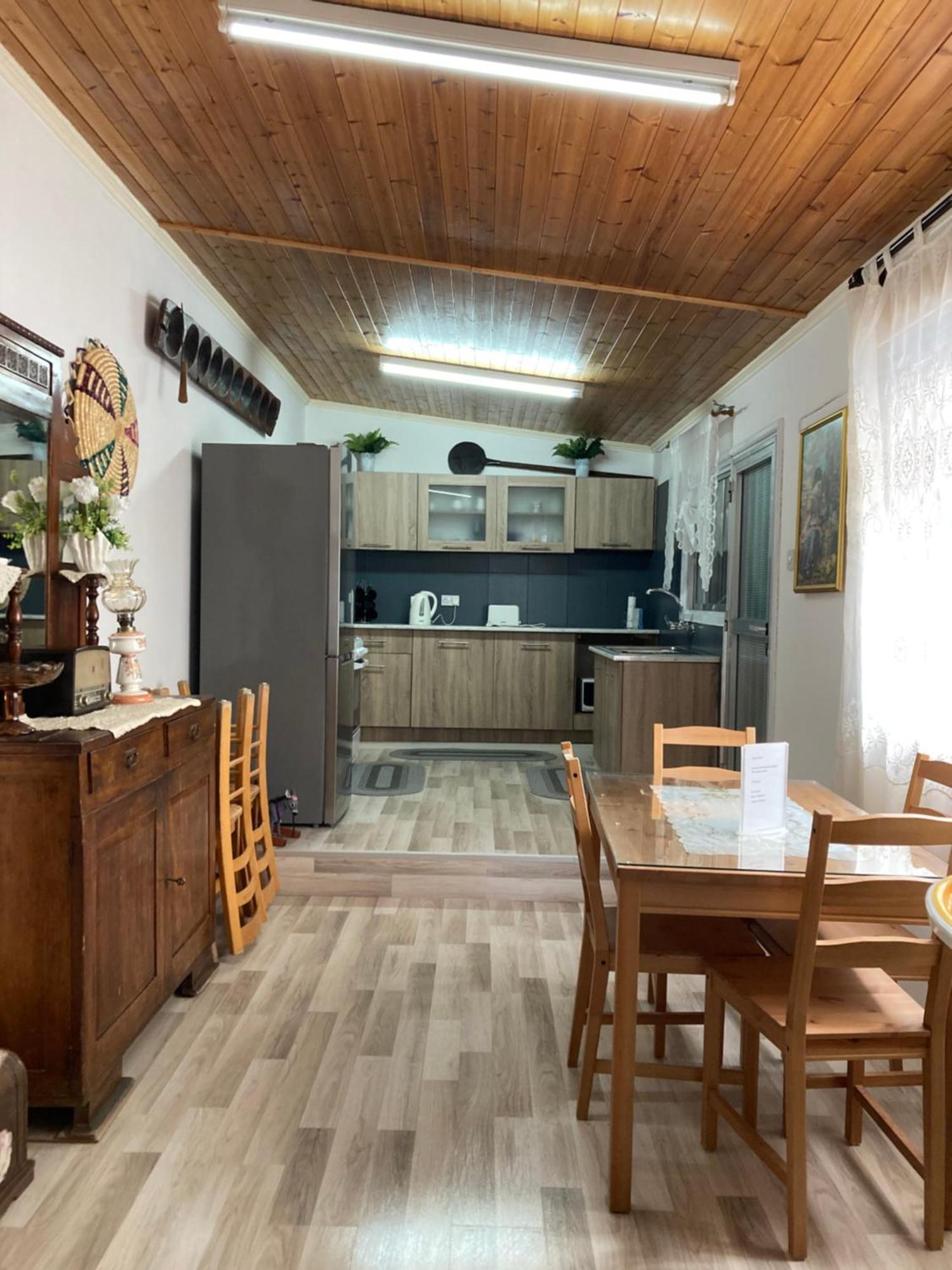 Mamas Summer House Larnaca Extérieur photo